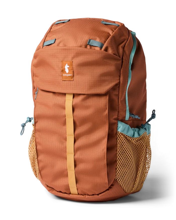 Clase 28L Daypack