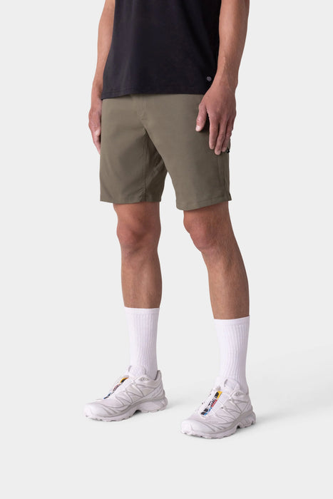 Men's Everywhere Hybrid Short 9" Inseam