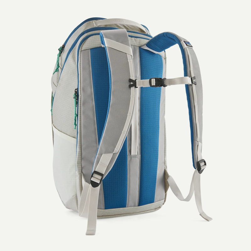 Black Hole® Pack 32L Daypack