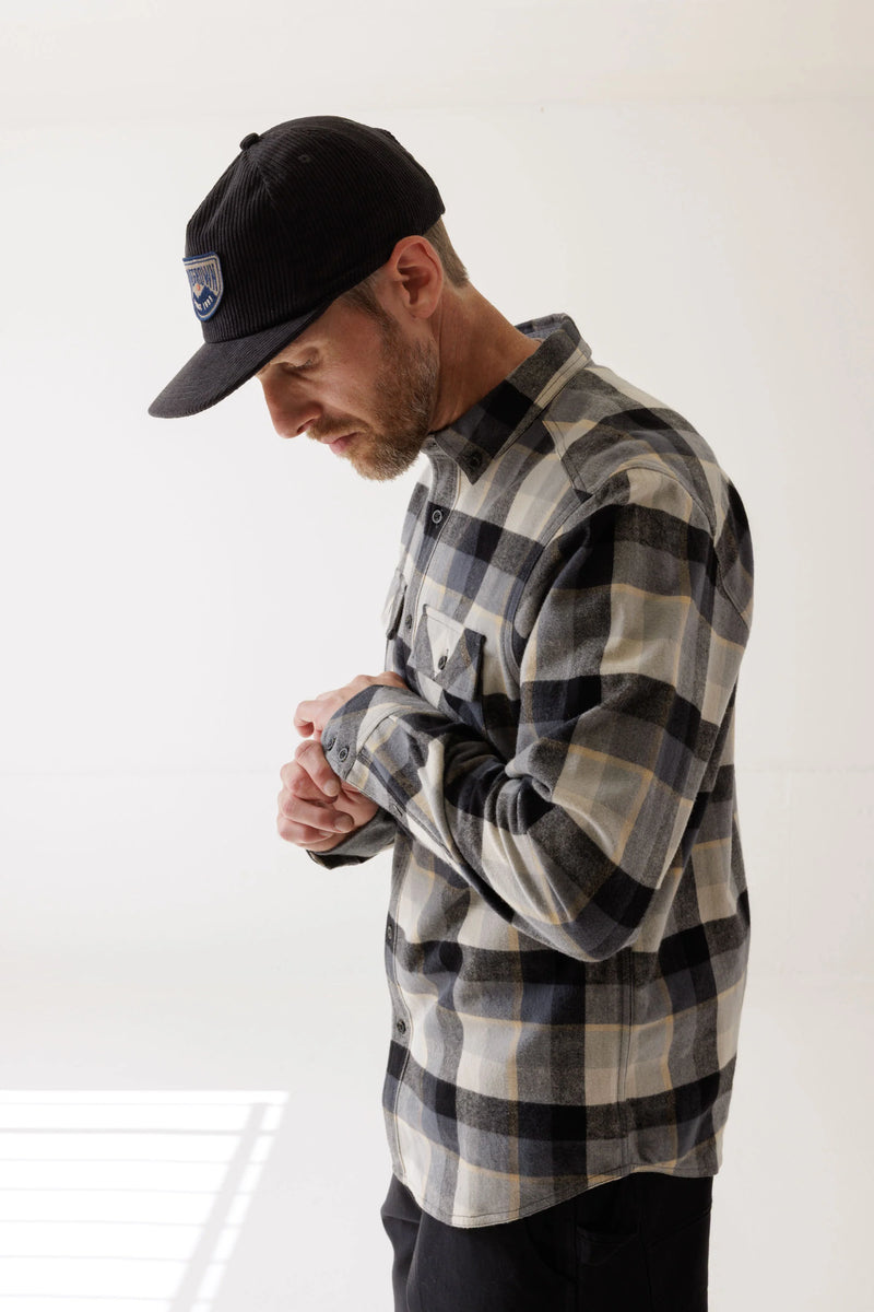 Men's Buffaroni Long Sleeve Shirt
