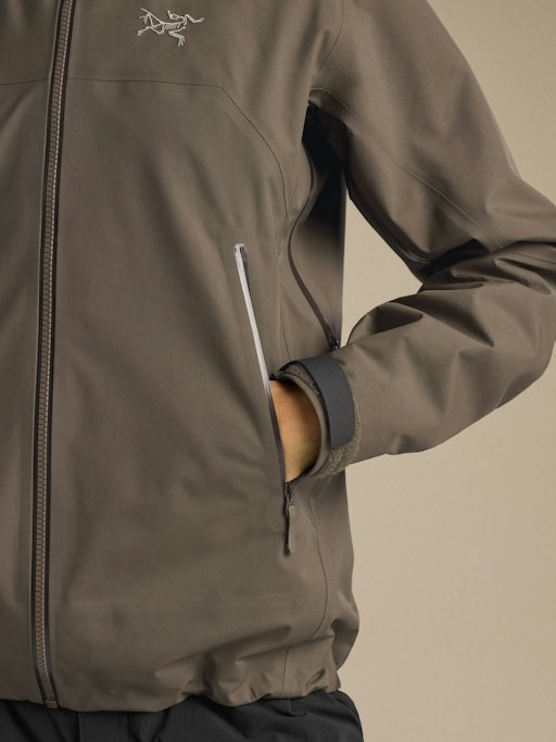 Women's Beta AR Hooded Jacket