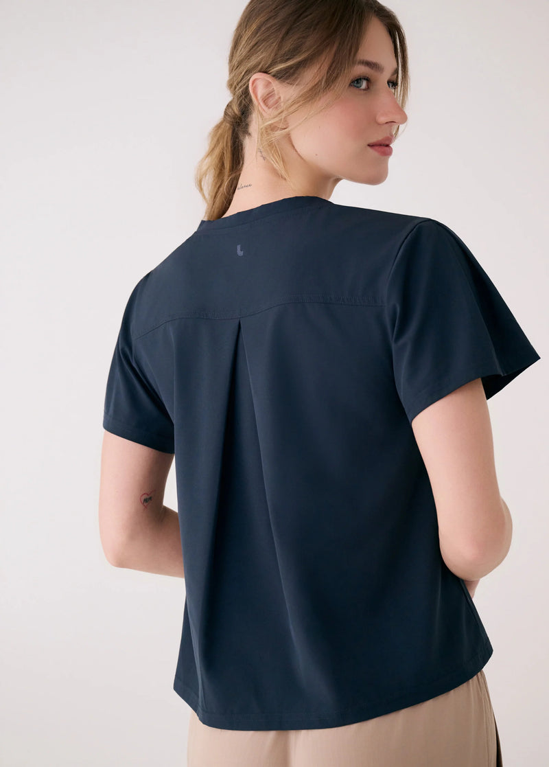 Women's Olivie V-neck Short Sleeve T-Shirt