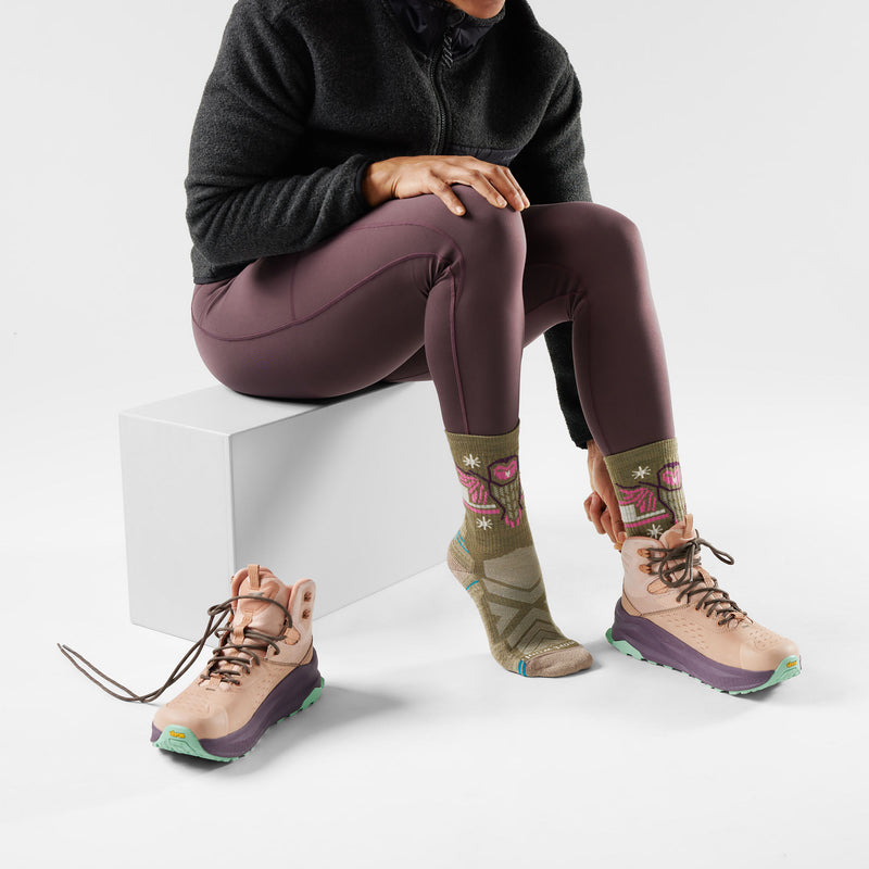 Women's Hike Hoo Who Crew Socks