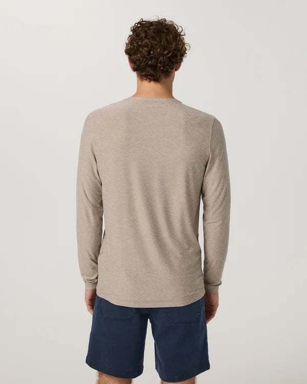 Men's Long-Sleeve Strato Tech Tee