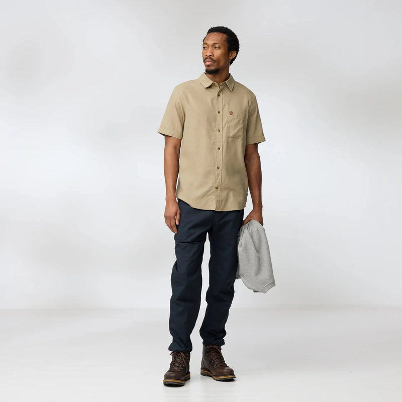 Men's Ovik Travel Short Sleeve Shirt