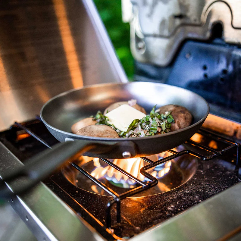 Guidecast Lightweight Cast-Iron Frying Pan 8"