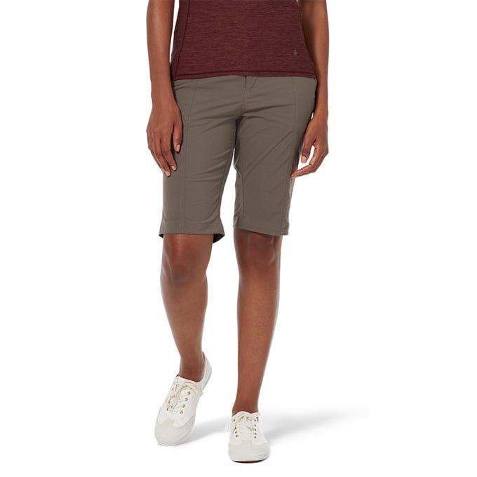 Women's Discovery III Bermuda Short 12" Inseam